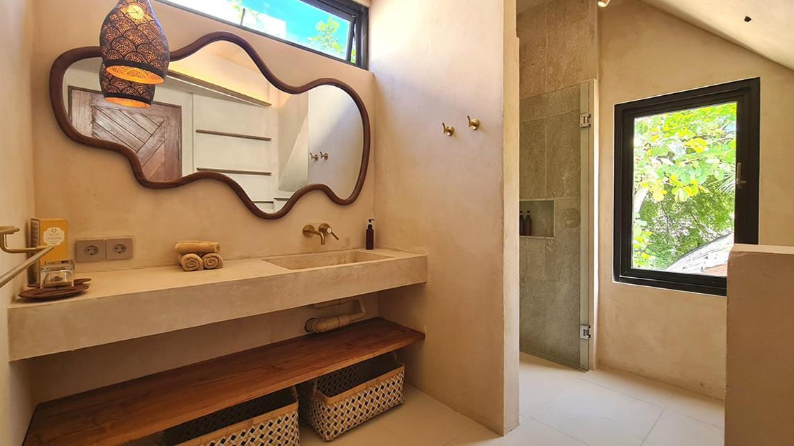 Shore Thing Gili Air Beachfront Apartment Екстериор снимка