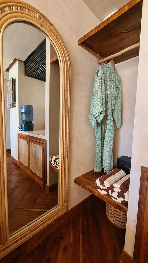 Shore Thing Gili Air Beachfront Apartment Екстериор снимка